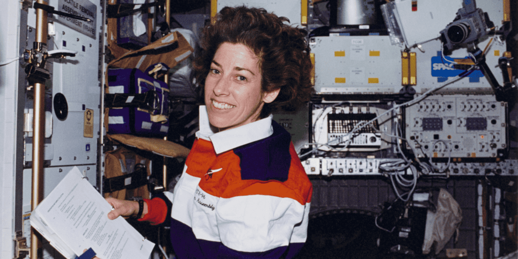 women in stem blog header (1)